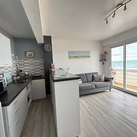 Appartement 2 Chambres, Parking Privatif, Proche - Fr-1-197-548 *