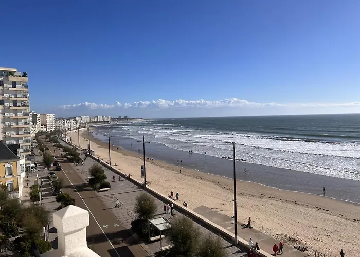 2 Chambres, Parking Privatif, Proche - Fr-1-197-548 * 莱萨布勒-多洛讷