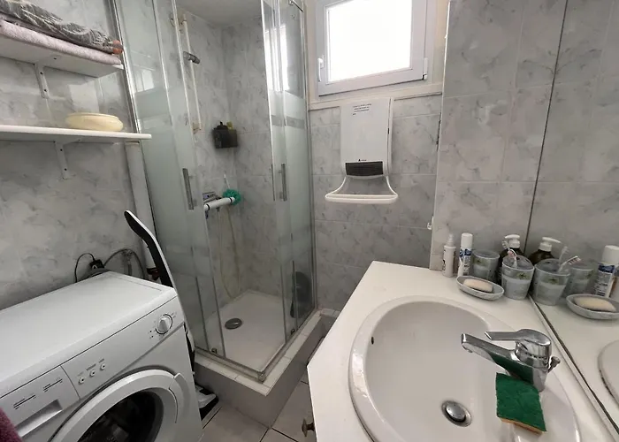 2 Chambres, Parking Privatif, Proche - Fr-1-197-548 公寓 莱萨布勒-多洛讷