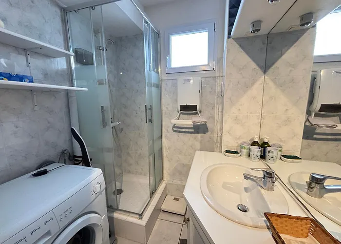 2 Chambres, Parking Privatif, Proche - Fr-1-197-548 莱萨布勒-多洛讷