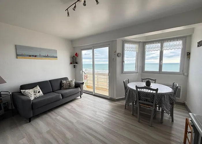 2 Chambres, Parking Privatif, Proche - Fr-1-197-548